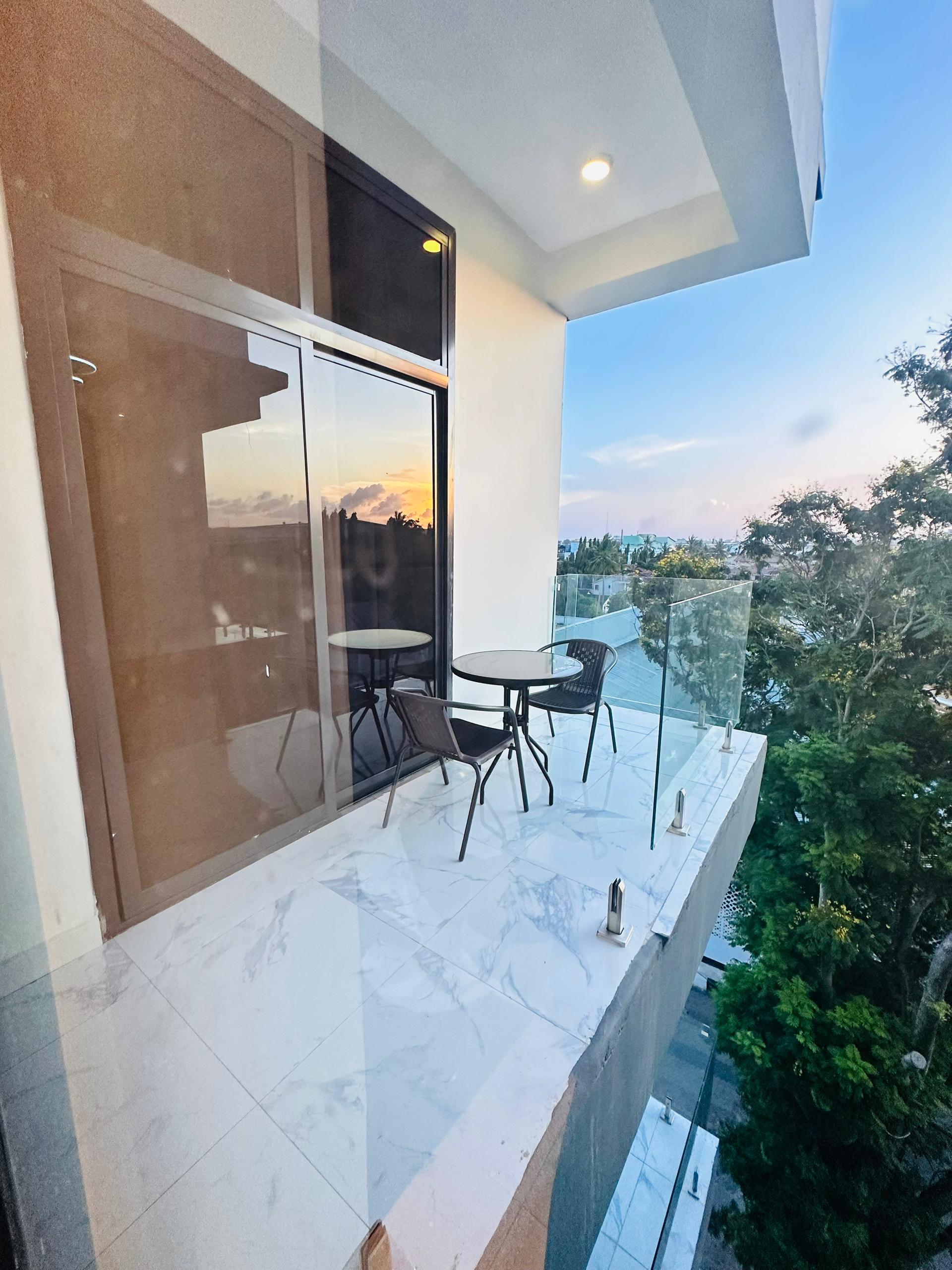 Experience Unmatched Comfort & Hospitality at Micnic Homes.